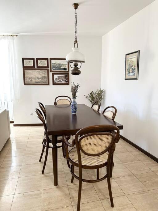 Heritage House Dvor Sutivan Extérieur photo